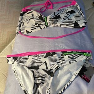 shi brand swim suit